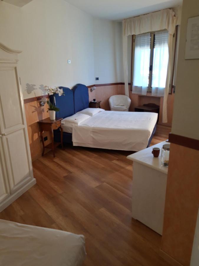 Hotel San Felice โบโลญญา ภายนอก รูปภาพ